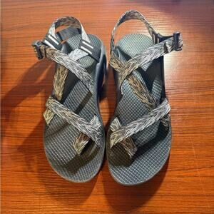 Chaco Z/Cloud Sandals Womens Size 11 Black and White Adjustable Outdoor EUC